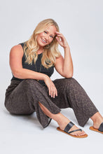 Load image into Gallery viewer, Fierce & Fun Wide Leg Pant (Curvy Collection)