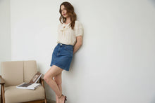 Load image into Gallery viewer, Spring Whispers Scallop Trim Top (Ivory or Navy)