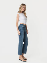 Load image into Gallery viewer, The Kassia Straight Cut Jeans