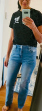 Load image into Gallery viewer, Give Me a Lift Straight Leg Jeans