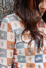 Load image into Gallery viewer, Horn to be Wild Mesh Top (XL-3X Curvy)