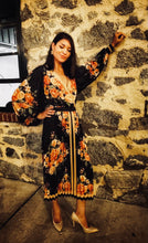 Load image into Gallery viewer, Fallin' For you Floral Pleated Midi Skirt