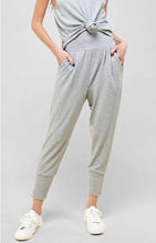 Load image into Gallery viewer, Spring in your Step Stretch Set (Sold Separately/ Available in 2 colors)