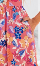 Load image into Gallery viewer, Tropical Love Maxi Dress (2 colors Curvy Collection available)
