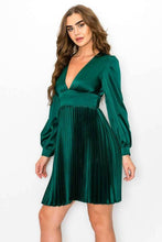 Load image into Gallery viewer, Emerald Envy Pleated Dress
