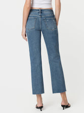 Load image into Gallery viewer, The Kassia Straight Cut Jeans
