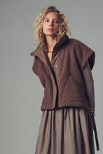 Load image into Gallery viewer, Plush Chocolate Quilted Collar Boxy Sherpa Vest
