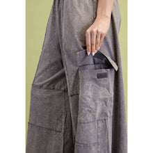 Load image into Gallery viewer, Mineral Washed Cargo Wide Leg Pants
