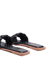 Load image into Gallery viewer, The Marcue Metallic Patent PU Quilted Slide Sandals
