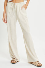 Load image into Gallery viewer, Let’s Go Linen Cargo Pants
