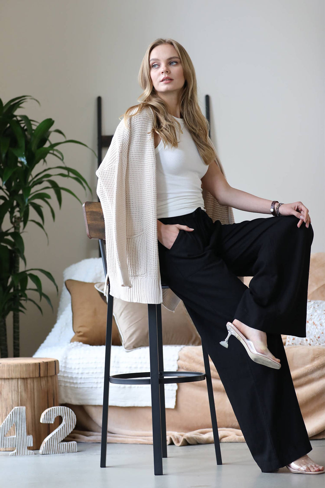 Chic Wide Leg Linen Pants