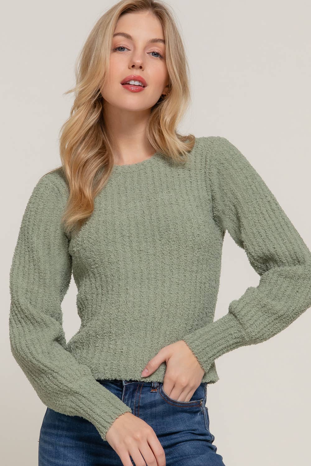 Sweet Moss Semi-Crop Fuzzy Sweater