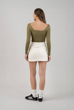 Load image into Gallery viewer, Be Square Reversible Square Neck Croppy Long Sleeve Top (3 colors)
