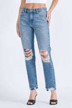 Load image into Gallery viewer, Boyfriend Tuesday Straight Jeans
