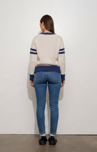 Load image into Gallery viewer, Anchor’s Away Chunky Raglan Sweater
