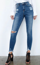 Load image into Gallery viewer, High Rise Ankle Distressed Skinnies
