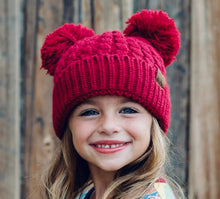 Load image into Gallery viewer, C.C Kids Pom-pom hat (2 colors available)
