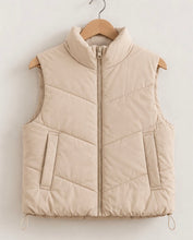 Load image into Gallery viewer, Cute n’ Cropped Puffy Vest
