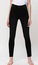 Load image into Gallery viewer, Black Super High Waisted Ankle Jeans
