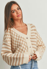 Load image into Gallery viewer, Cinnamon &amp; Sugar Crop Cardi
