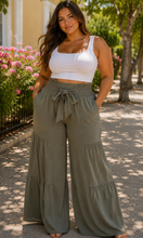 Load image into Gallery viewer, Olive Branch Linen-blend Wide Leg Pants (Curvy Collection)
