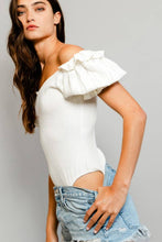 Load image into Gallery viewer, Lace Frills Puff Sleeve Bodysuit
