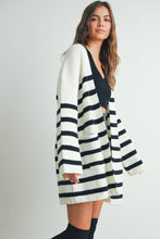 Load image into Gallery viewer, Cozy Elegance Striped Oversized Cardigan
