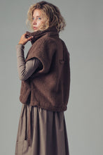 Load image into Gallery viewer, Plush Chocolate Quilted Collar Boxy Sherpa Vest

