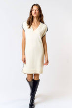 Load image into Gallery viewer, Chic Cream Contrast Sweater Dress
