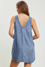 Load image into Gallery viewer, Easy Breezy Relaxed Chambray Dress
