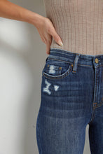 Load image into Gallery viewer, Classic High Rise Straight Crop Jeans
