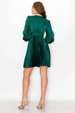 Load image into Gallery viewer, Emerald Envy Pleated Dress
