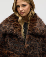 Load image into Gallery viewer, Luxe Faux Fux Fox Fur Cropped Jacket
