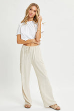 Load image into Gallery viewer, Let’s Go Linen Cargo Pants
