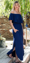 Load image into Gallery viewer, Comfy Pocketed Maxi Dress (Curvy Collection)
