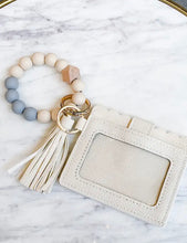 Load image into Gallery viewer, Cute n’ Chunky Bracelet Wristlet (3 different colors)
