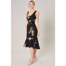 Load image into Gallery viewer, Throw the Bouquet Floral &amp; Flouncy Hem Dress
