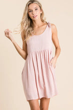Load image into Gallery viewer, Don&#39;t Make Me Blush Babydoll Linen Dress
