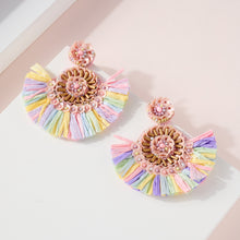 Load image into Gallery viewer, Sequin &amp; Raffia Earring
