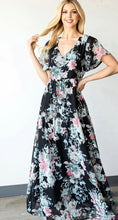 Load image into Gallery viewer, Fabulous Floral Maxi Dress (Curvy Collection)
