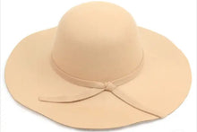 Load image into Gallery viewer, Floppy Felt Hat (5 colors available)
