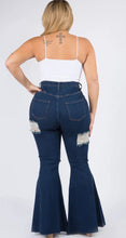 Load image into Gallery viewer, Super Flares Jean (Curvy Collection)
