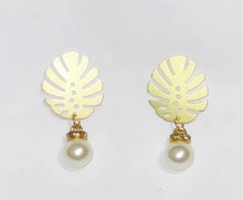 Load image into Gallery viewer, The Palms Drop Earrings
