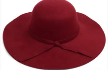 Load image into Gallery viewer, Floppy Felt Hat (5 colors available)

