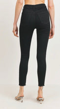 Load image into Gallery viewer, Super High Rise Raw Hem Skinnies
