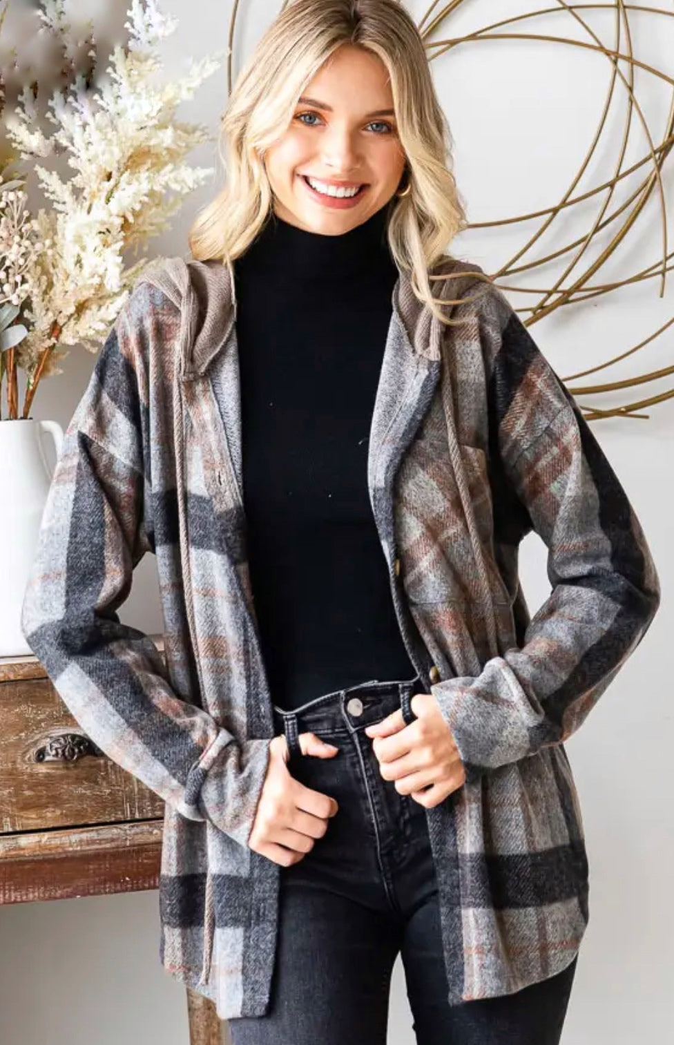 Soft Plaid Shacket (Curvy Collection)